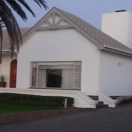 Haus Schaaf B&B Walvis Bay Eksteriør billede