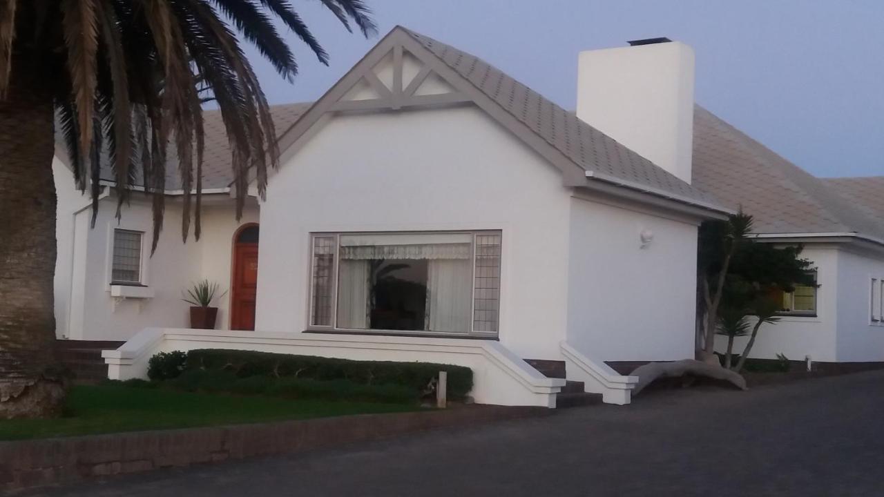 Haus Schaaf B&B Walvis Bay Eksteriør billede